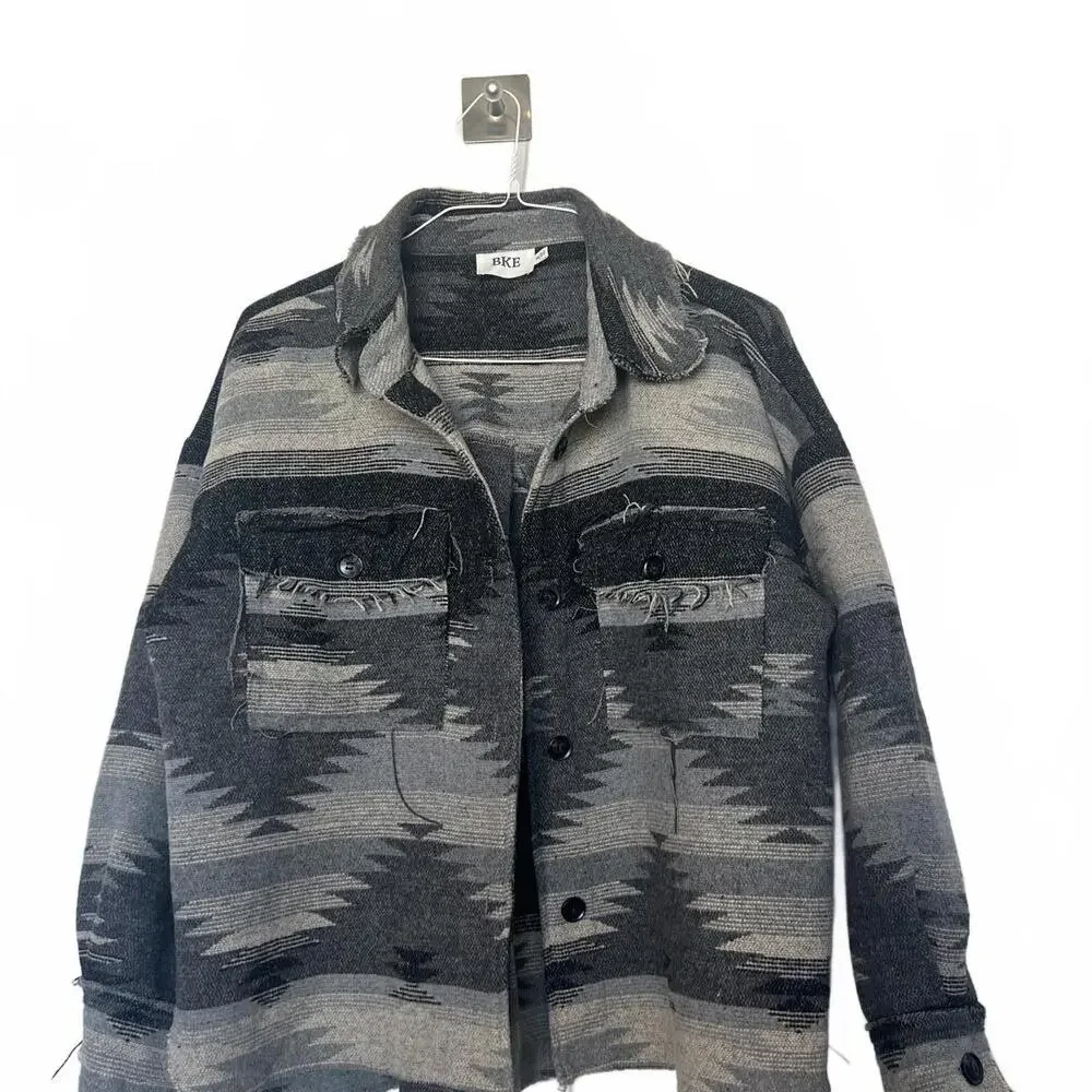 BKE Black and Gray Boho Indie Aztec Tribal Print Jacket - Picture 5 of 5